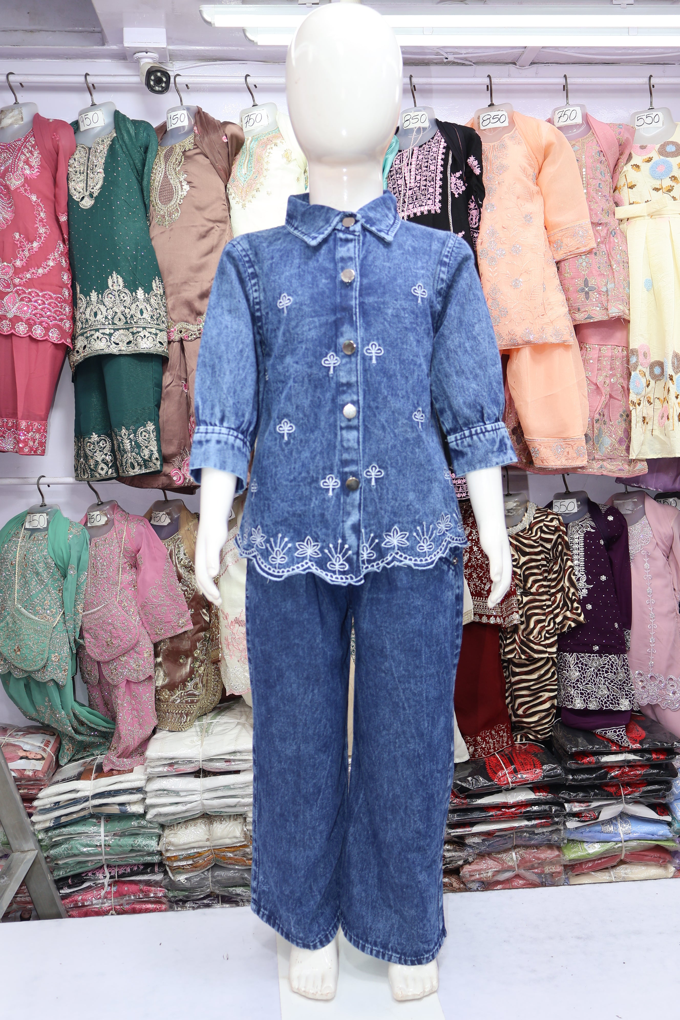 Denim with Baggy Pant